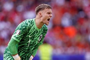 每体：巴萨想签年轻门将，乔安-加西亚、切瓦利耶、维尔布鲁根