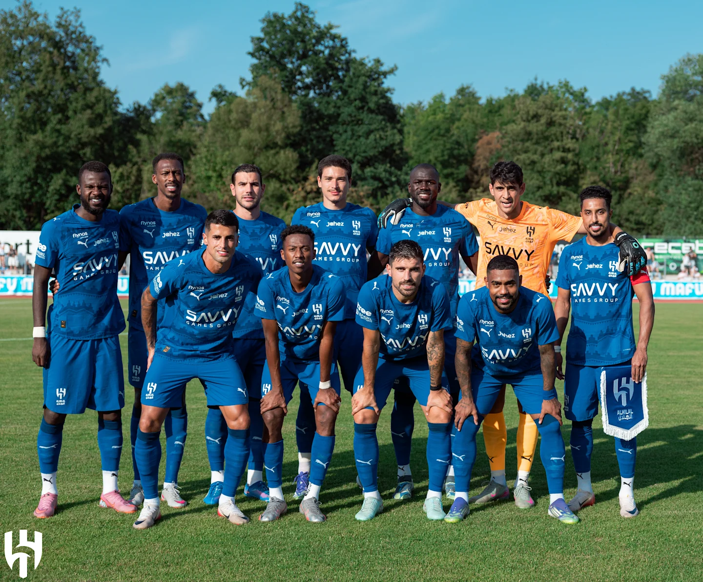 利雅得新月友谊赛3-2击败曼海姆，努涅斯连场破门